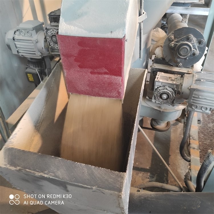 大型飼料生產加工機組 養雞養豬飼料粉碎攪拌機 節省人力