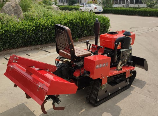 長江1Z-80耕整機